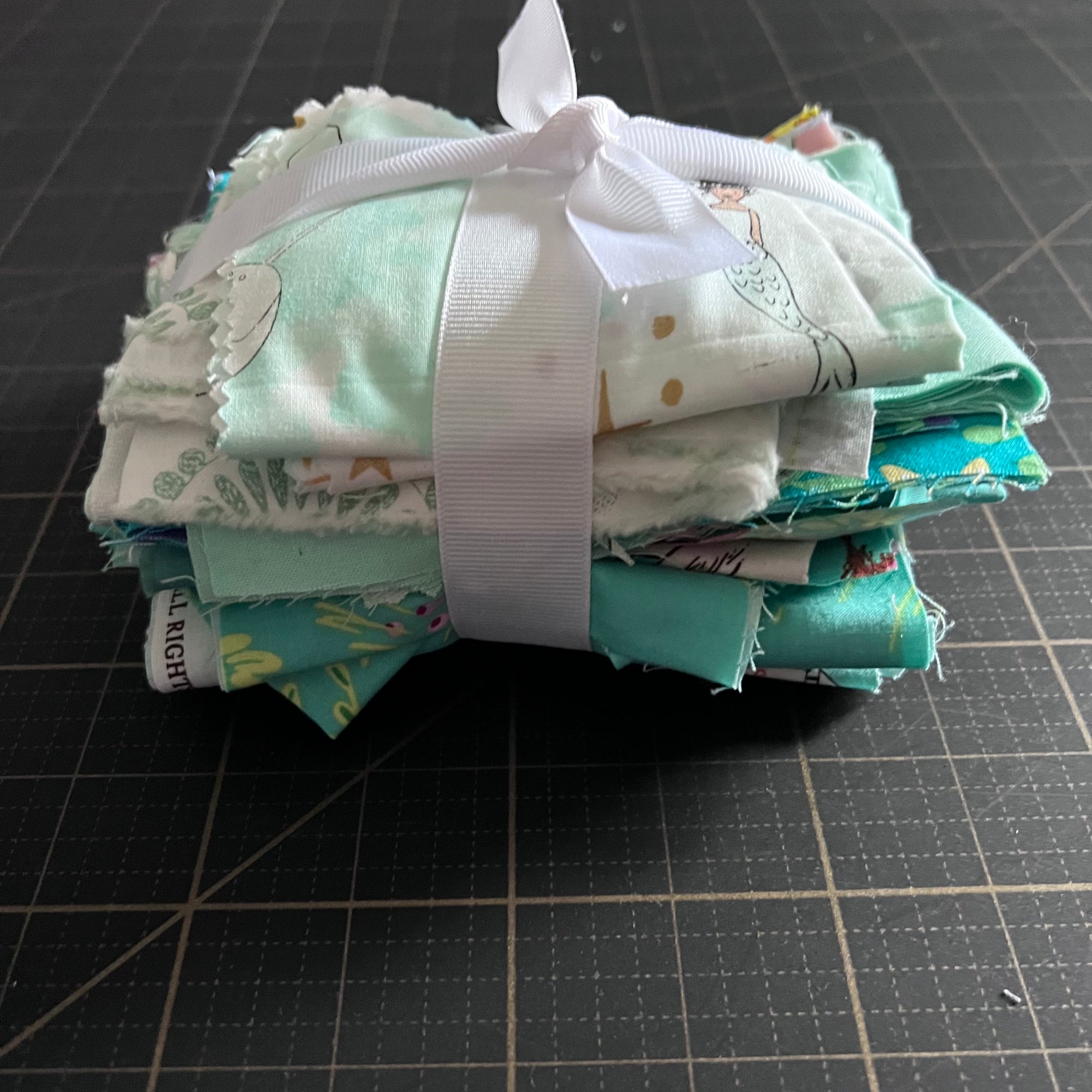 Blue-Green Fabric Scrap Bundle No. 4 - 10.2 oz.