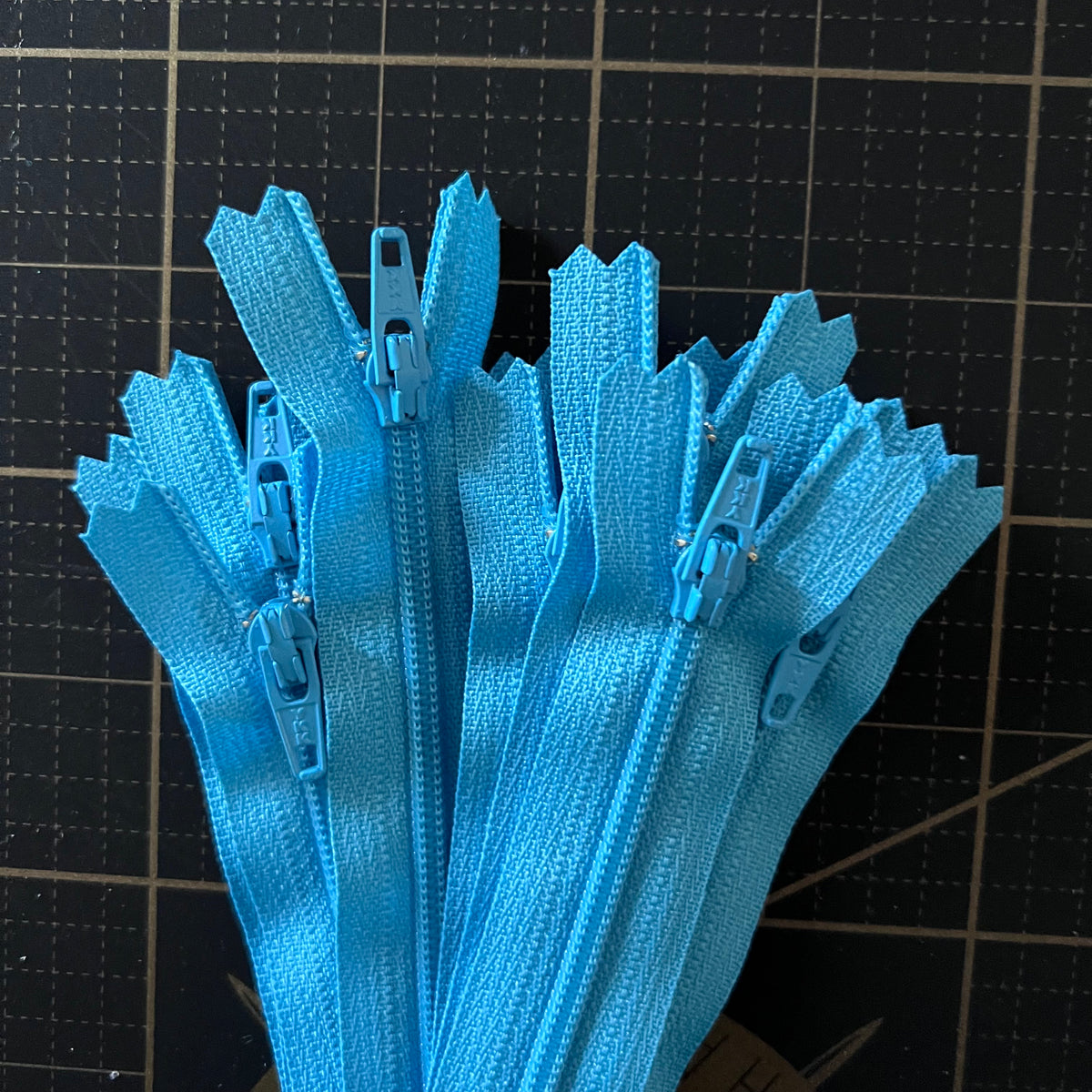 YKK 9&quot; zippers- 833/Bright Blue 10-zipper bundle